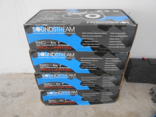 ลำโพงแยกชิ้น2ทาง SOUNDSTREAM SC-6T TARUNTULA ของใหม่