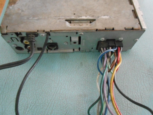 เครื่องเล่น JVC 3205 VCD MP3 ไม่มี USB ใช้งานปกติ เครื่องเล่น JVC 3205 VCD MP3 ไม่มี USB ใช้งานปกติ