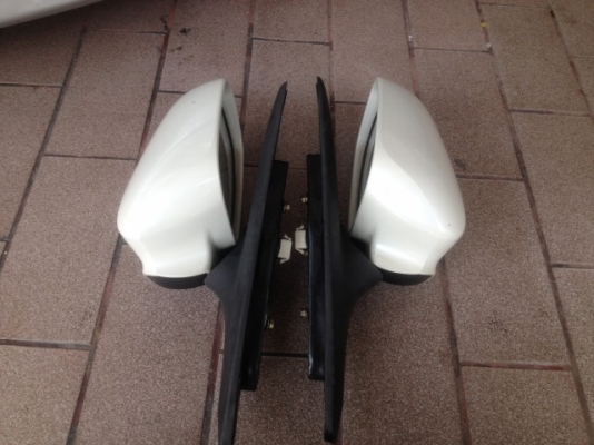 กระจกมองข้างไฟฟ้า HONDA CIVIC ไดเเมนชั่นเก่าญี่ปุ่นเเท้สภาพสวย คู่ละ