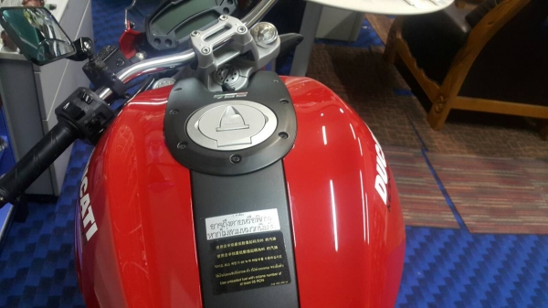 ดูคาติใหม่เอี่ยมวิ่งน้อยสามร้อยโล+