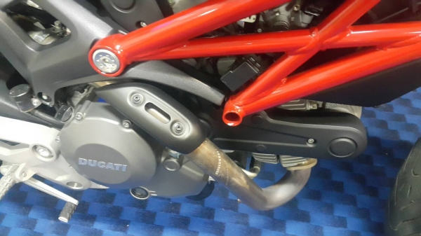 ดูคาติใหม่เอี่ยมวิ่งน้อยสามร้อยโล+