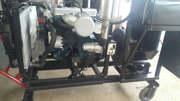 เครื่องปั่นไฟประกอบใหม่พร้อมใช้งาน