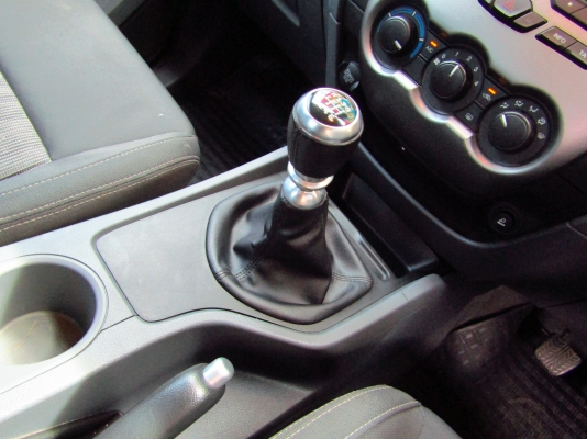 กระบะ FORD ใหม่กริ๊ปสภาพป้ายแดง ออกรถ 9,000 บาท กระบะ FORD ใหม่กริ๊ปสภาพป้ายแดง ออกรถ 9,000 บาท