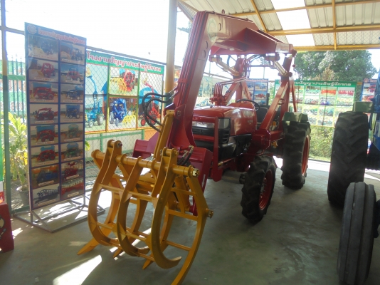 ขายรถคีบอ้อย Kubota รุ่น 45 แรง