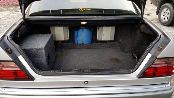 BENZ E220 โค๊ดC Eหน้าแท้ ปี95 ถูกสุดในรุ่นในปี