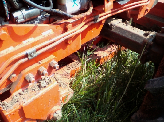 ลงขายอีกครั้งหลุดจอง ขายรถไถคูโบต้าM70สองเพลามีทะเบียนพร้อมใช้งานสนใจโทร0889544734