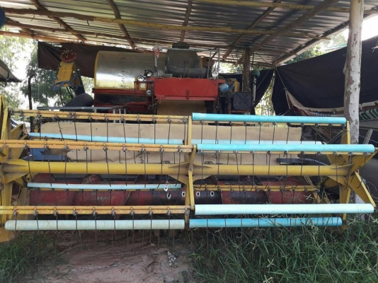 ขายรถเกี่ยวข้าวรองกระสอบ เครื่อง195แรง HO7D สภาพพร้อมใช้งาน ราคา220,000 สนใจโทร 090-8588220คุณนะ 093-3258446คุณบิว หรือเข้าดูสินค้าอื่นๆได้ที่ www.narong2truck.com หรือ www.truck.in.th/498 หรือเพจFacebook ณรงค์ ซื้อขายรถมือสอง (เว็บไซต์ส่วนตัว) หรือFacebo