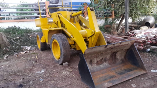 ขายรถตักKomatsu WA40-1