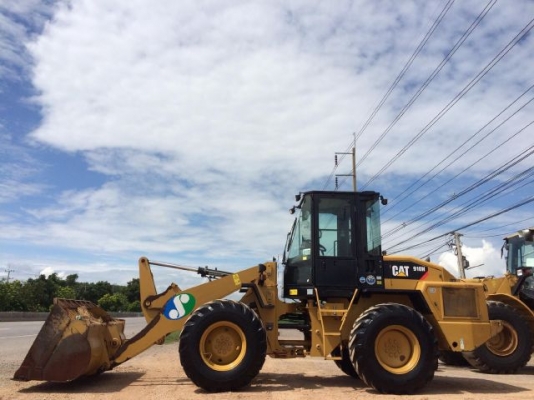 ขายรถตักล้อยาง CAT 910H ปี 2011 รถนอกนำเข้าเองจากญี่ปุ่น สภาพสวยพร้อมใช้ มีVDOการทำงานครับ