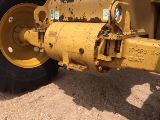 ขายรถตักล้อยาง CAT 910H ปี 2011 รถนอกนำเข้าเองจากญี่ปุ่น สภาพสวยพร้อมใช้ มีVDOการทำงานครับ