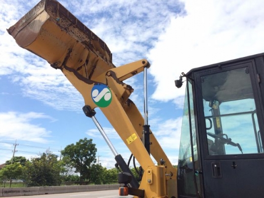 ขายรถตักล้อยาง CAT 910H ปี 2011 รถนอกนำเข้าเองจากญี่ปุ่น สภาพสวยพร้อมใช้ มีVDOการทำงานครับ