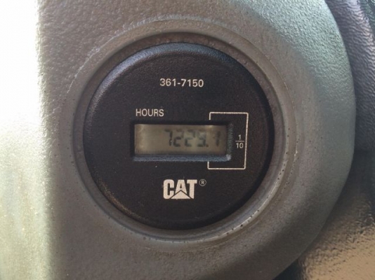 ขายรถตักล้อยาง CAT 910H ปี 2011 รถนอกนำเข้าเองจากญี่ปุ่น สภาพสวยพร้อมใช้ มีVDOการทำงานครับ