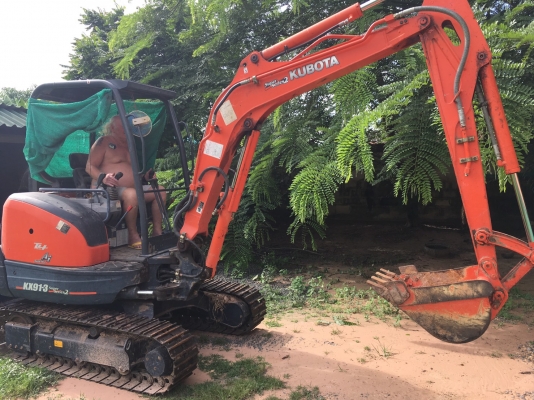 รถขุด KUBOTA 3 ตัน ราคาพิเศษ รถขุด KUBOTA 3 ตัน ราคาพิเศษ