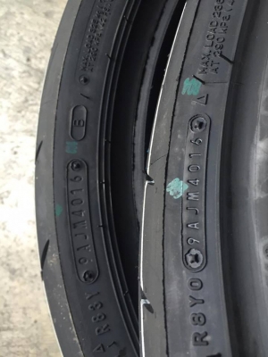 ยางใหม่ 120/70zr17 - 160/60zr17 Dunlop Rd sport D214 ยางใหม่ 120/70zr17 - 160/60zr17 Dunlop Rd sport D214