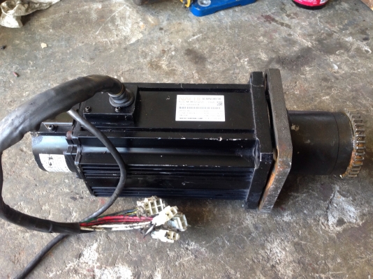 ขายมอเตอร์ Nachi Servo motor 3Kw. สภาพสวยตัดจากโรงงาน