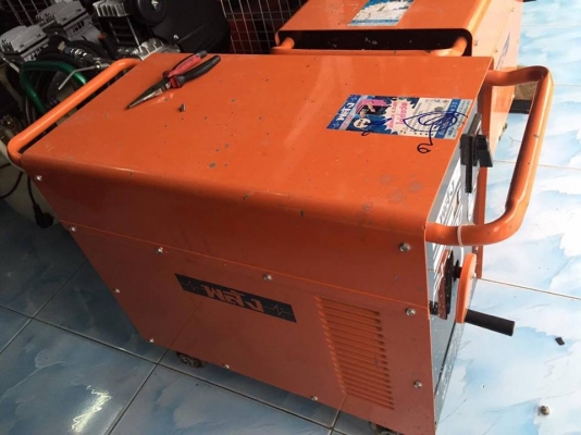 ขายตู้เชื่อมพลัง PA300 มือสอง สภาพดี ครับ ขายตู้เชื่อมพลัง PA300 มือสอง สภาพดี ครับ