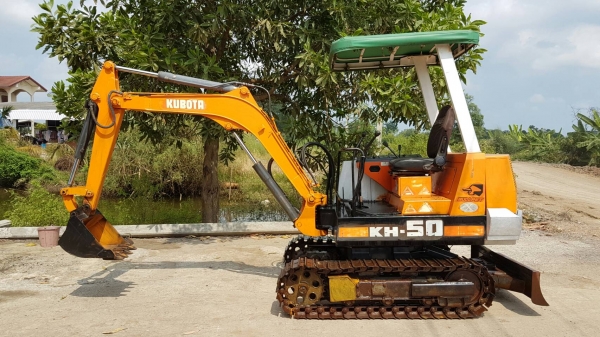 ขายด่วนรถแบคโฮKUBOTAคูโบต้าKH50เทียบเท่าPC30เครื่องดีปั่มแรงรถนอกเพิ่งนำเข้ามาใหม่ยังไม่เคยใช้งานในเมืองไทยเลย ขายด่วนรถแบคโฮKUBOTAคูโบต้าKH50เทียบเท่าPC30เครื่องดีปั่มแรงรถนอกเพิ่งนำเข้ามาใหม่ยังไม่เคยใช้งานในเมืองไทยเลย