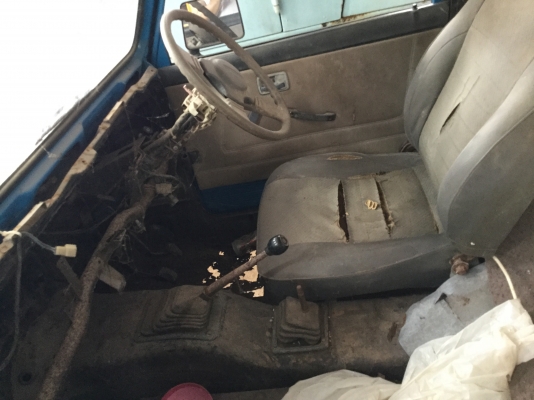 ขายรถกะบะแคริเบียนขับเคลื่อน4ล้อไม่มีทะเบียน25000