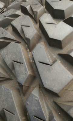 ขายยางMud 245/75/16 ปี 16 พร้อมล้อ ขายยางMud 245/75/16 ปี 16 พร้อมล้อ