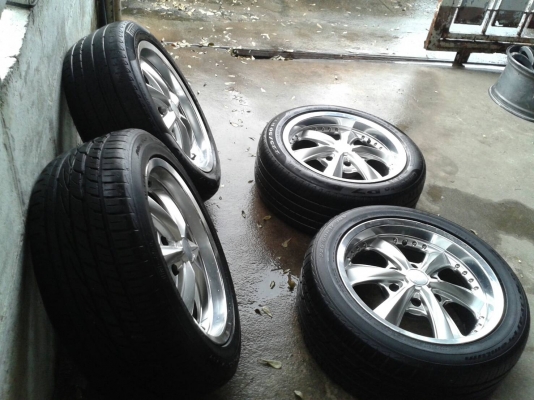 ขอบ17นิ้ว6รู พร้อมยาง ชุดนี้ ราคา 7700 บาท ขอบ17นิ้ว6รู พร้อมยาง ชุดนี้ ราคา 7700 บาท