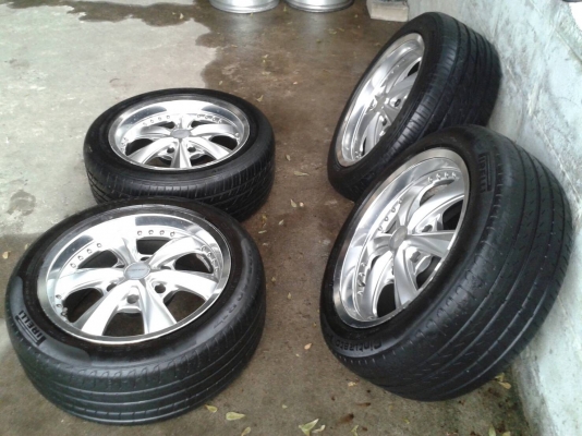 ขอบ17นิ้ว6รู พร้อมยาง ชุดนี้ ราคา 7700 บาท ขอบ17นิ้ว6รู พร้อมยาง ชุดนี้ ราคา 7700 บาท