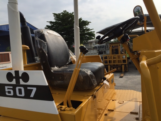รถตักล้อยาง KOMATSU 507 ทำสีใหม่ นำเข้า มือสองญี่ปุ่น