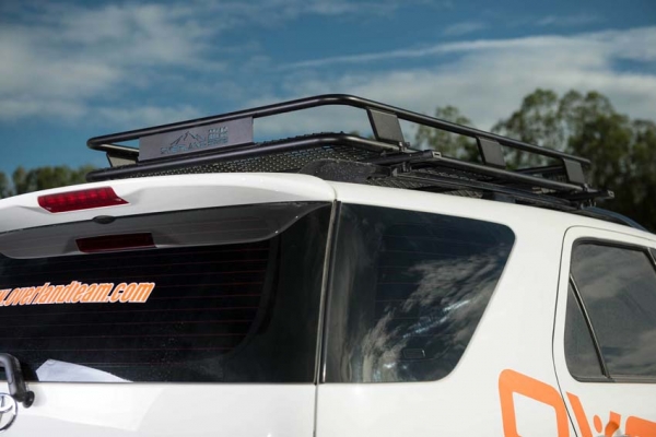 แร็ค(ถาดบรรทุก)ยาว ATLAS Series สำหรับรถ SUVs ดีไซน์ขึ้นเพื่อตอบโจทย์ นักเดินทางที่รักการในการผจญภัย แร็ค(ถาดบรรทุก)ยาว ATLAS Series สำหรับรถ SUVs ดีไซน์ขึ้นเพื่อตอบโจทย์ นักเดินทางที่รักการในการผจญภัย