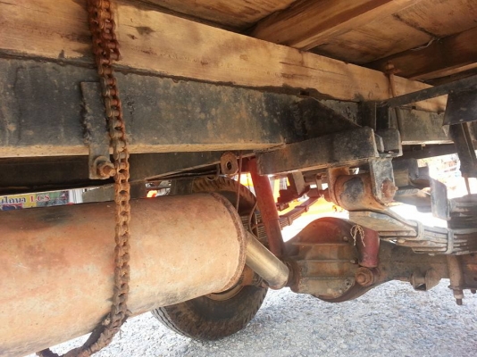 คุณแต๋นเพลาลอย เครื่องอีสุสุ 4 สูบ คัซซีหน้า 4 มีเกียร์สโล