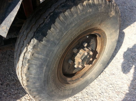 คุณแต๋นเพลาลอย เครื่องอีสุสุ 4 สูบ คัซซีหน้า 4 มีเกียร์สโล