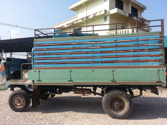 คุณแต๋นเพลาลอย เครื่องอีสุสุ 4 สูบ คัซซีหน้า 4 มีเกียร์สโล