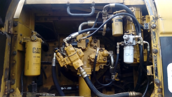 แบ็คโฮล CAT.330D