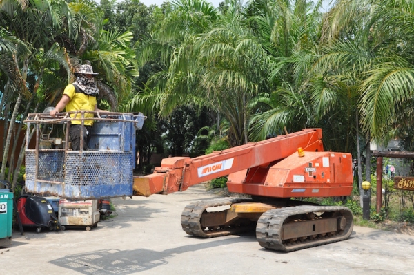 ขายรถกระเช้า AICHI SR123 เครื่องISUZU สูง12.5เมตร  สวยเดิมจากญี่ปุ่นยังไม่เคยใช้ในไทย 285,000เท่านั้น