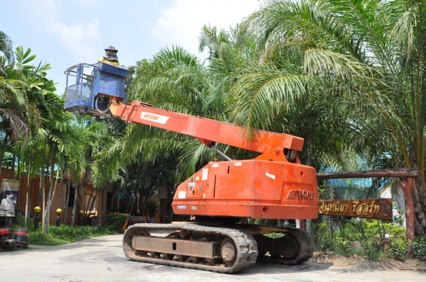 ขายรถกระเช้า AICHI SR123 เครื่องISUZU สูง12.5เมตร  สวยเดิมจากญี่ปุ่นยังไม่เคยใช้ในไทย 285,000เท่านั้น