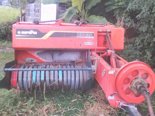 เครืองอัดฟาง  คู้โบ้ต้า HB 130  ต้องการขายไม่มีคนดูแล    200000  บาท    one 2   0986683479    dtac  0991751349  สิทธิ์  คับ