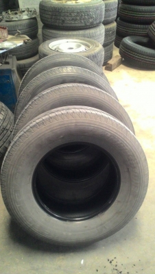 245/70R16   BRIDGESTONE  ECOPIA ชุด 4 เส้น.  tel.081-427-3941