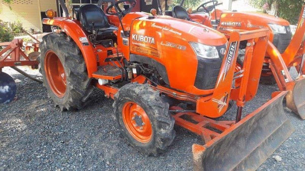 ขายรถไถL3608ใบมีดผาล4พร้อมใช้ครับ