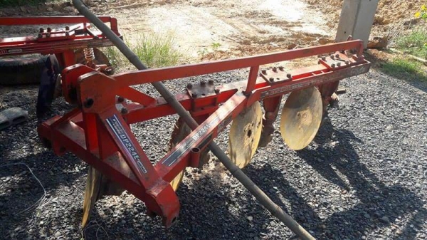 ขายรถไถL3608ใบมีดผาล4พร้อมใช้ครับ ขายรถไถL3608ใบมีดผาล4พร้อมใช้ครับ