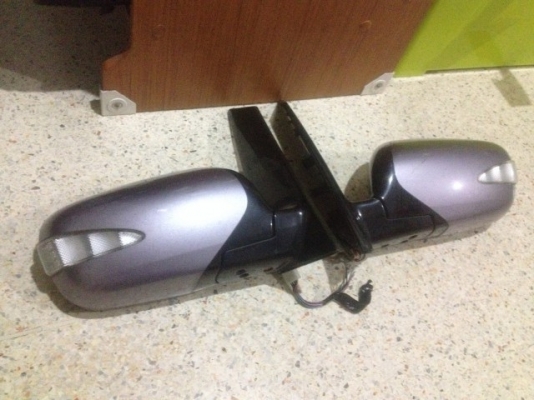 กระจกมองข้างไฟฟ้ามิตซู SPACE WAGON มีไฟเลี้ยวเก่าญี่ปุ่นเเท้สภาพสวย คู่ละ กระจกมองข้างไฟฟ้ามิตซู SPACE WAGON มีไฟเลี้ยวเก่าญี่ปุ่นเเท้สภาพสวย คู่ละ