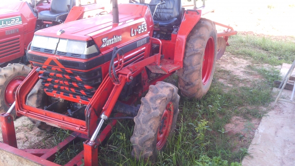 ขายรถไถ L255 ตัดไฟฟ้าออกแล้ว ขายรถไถ L255 ตัดไฟฟ้าออกแล้ว