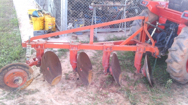 ขายรถไถ L255 ตัดไฟฟ้าออกแล้ว ขายรถไถ L255 ตัดไฟฟ้าออกแล้ว