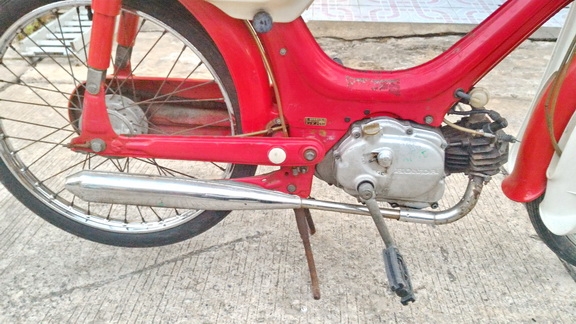 ขายขาดทุนมอเตอร์ไซค์ปั่นได้ Honda pc50 เพิ่งมาจากญี่ปุ่น