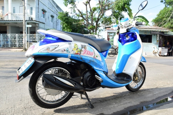 Fino fi 2015 วิ่ง4000โล รถบ้านแท้มือเดียว สภาพสวยๆ