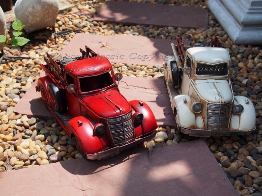 ขายโมเดลสังกะสีรถคลาสสิค งานสวยหายากน่าสะสม