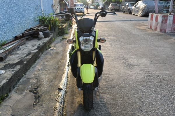 Zoomer x 2558 ตัวTop วิ่ง4000โล ไมล์ดำแดง มือเดียว ชื่อผู้หญิง รถบ้านแท้