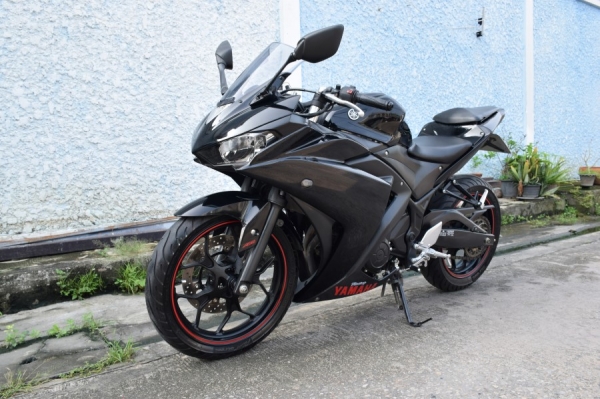 R3 2015 abs รถมือเดียว วิ่ง8000โล มีของแต่ง