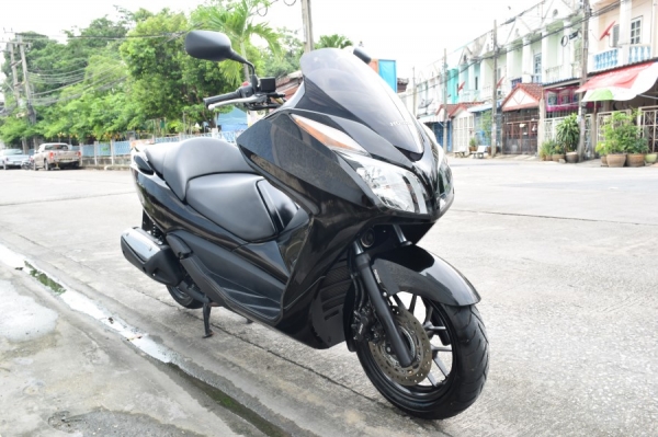 Forza300 2557 รถบ้านแท้ เล่มชุดโอนครบ ภาษีพรบถึงปี60