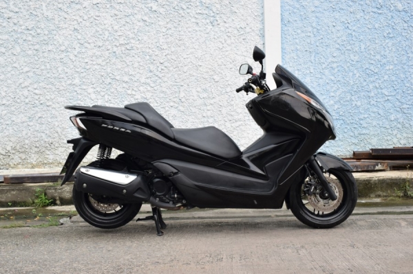 Forza300 2557 รถบ้านแท้ เล่มชุดโอนครบ ภาษีพรบถึงปี60