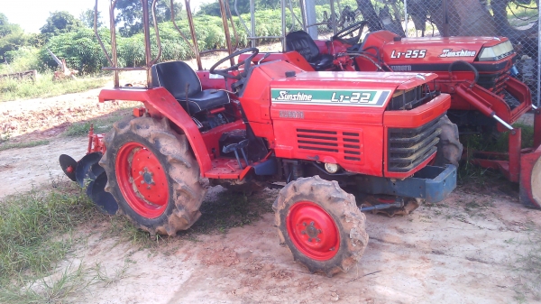 ขายรถไถL1 215