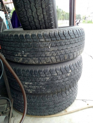 265/65R17 BRIDGESTONE DUELER H/T 840 ใหม่ๆ ปี16 มี 1 เส้น. tel.081-427-3941 265/65R17 BRIDGESTONE DUELER H/T 840 ใหม่ๆ ปี16 มี 1 เส้น. tel.081-427-3941