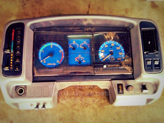 ดีเคเอซออโต้พาร์ท 0969832996 หน้าปัดจอเเสดงผลเซียงกงรถบรรทุกฮีโน่ สิงห์ไฮเทค เม้กก้า